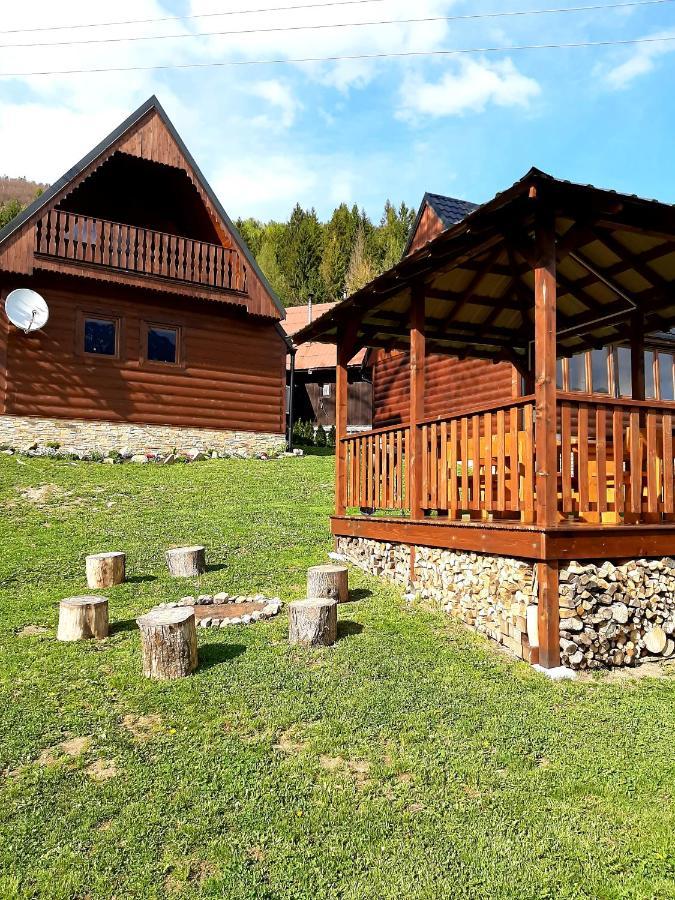 Andrea- Neakceptujeme Mlade Partie Villa Terchova Exterior photo