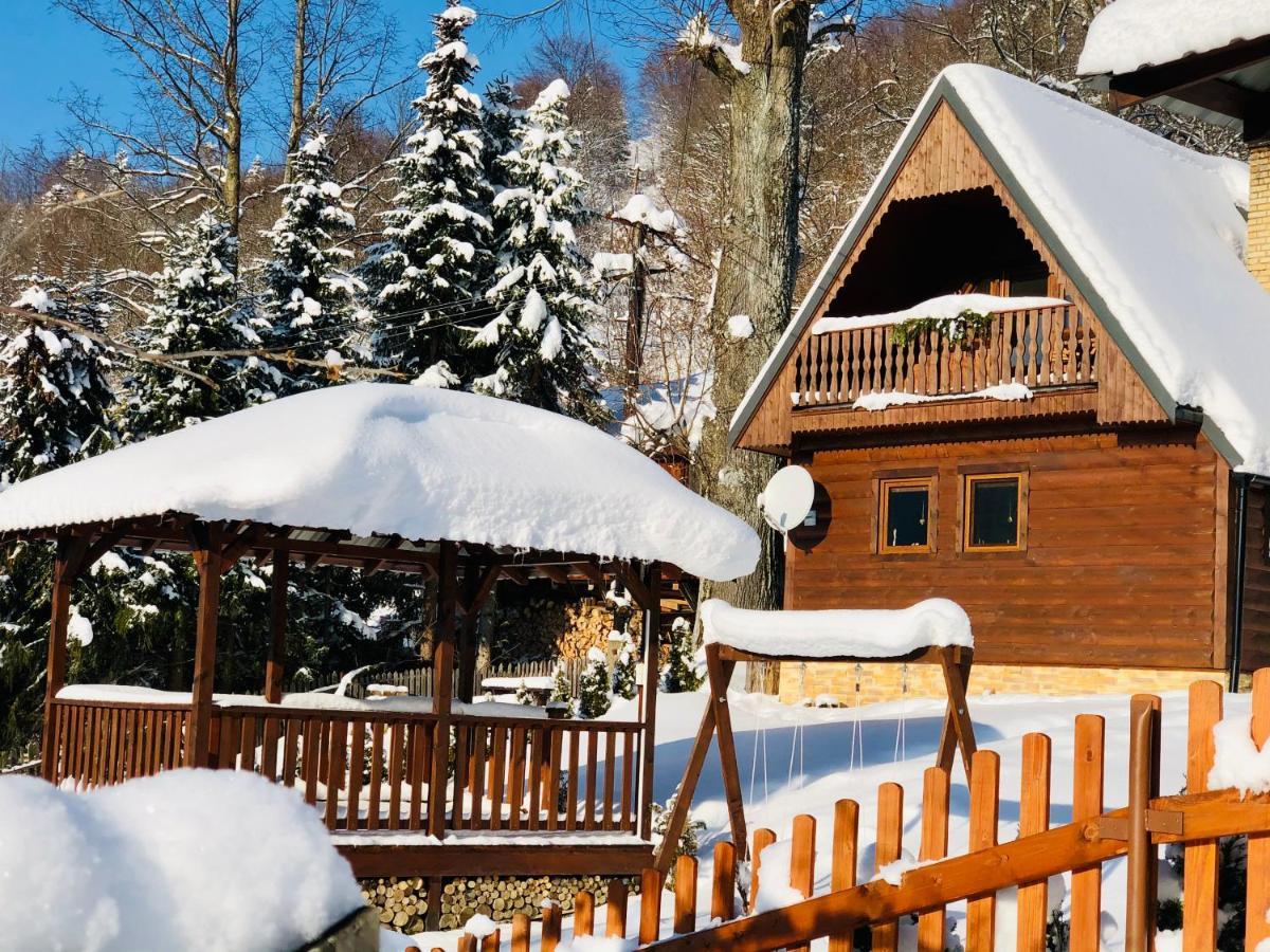 Andrea- Neakceptujeme Mlade Partie Villa Terchova Exterior photo